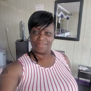 Meet your Posher, Annette